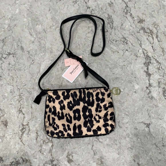 NTW Juicy Couture “Clashing Hearts” Mini Crossbody Bag 🔥🔥🔥 - Picture 2 of 9